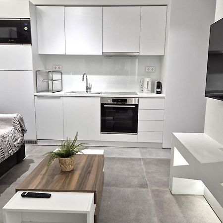 אתונה The Dazzling Glimpse Acropolis Suites מראה חיצוני תמונה