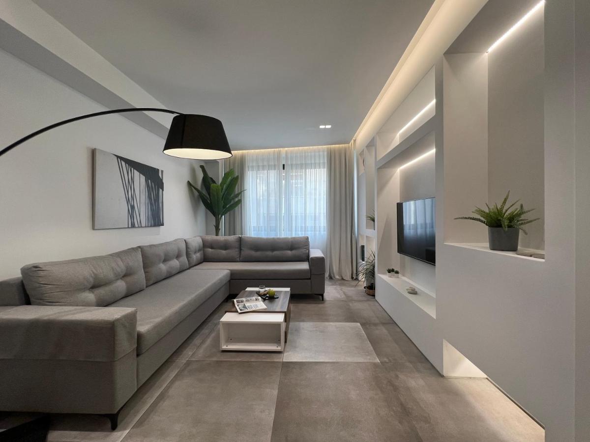אתונה The Dazzling Glimpse Acropolis Suites מראה חיצוני תמונה