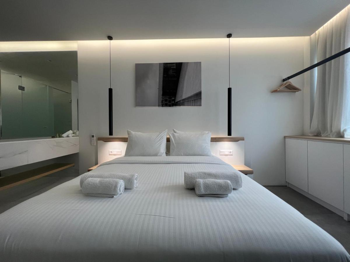 אתונה The Dazzling Glimpse Acropolis Suites מראה חיצוני תמונה