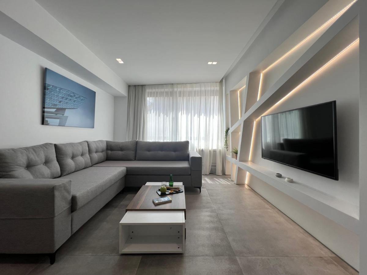 אתונה The Dazzling Glimpse Acropolis Suites מראה חיצוני תמונה