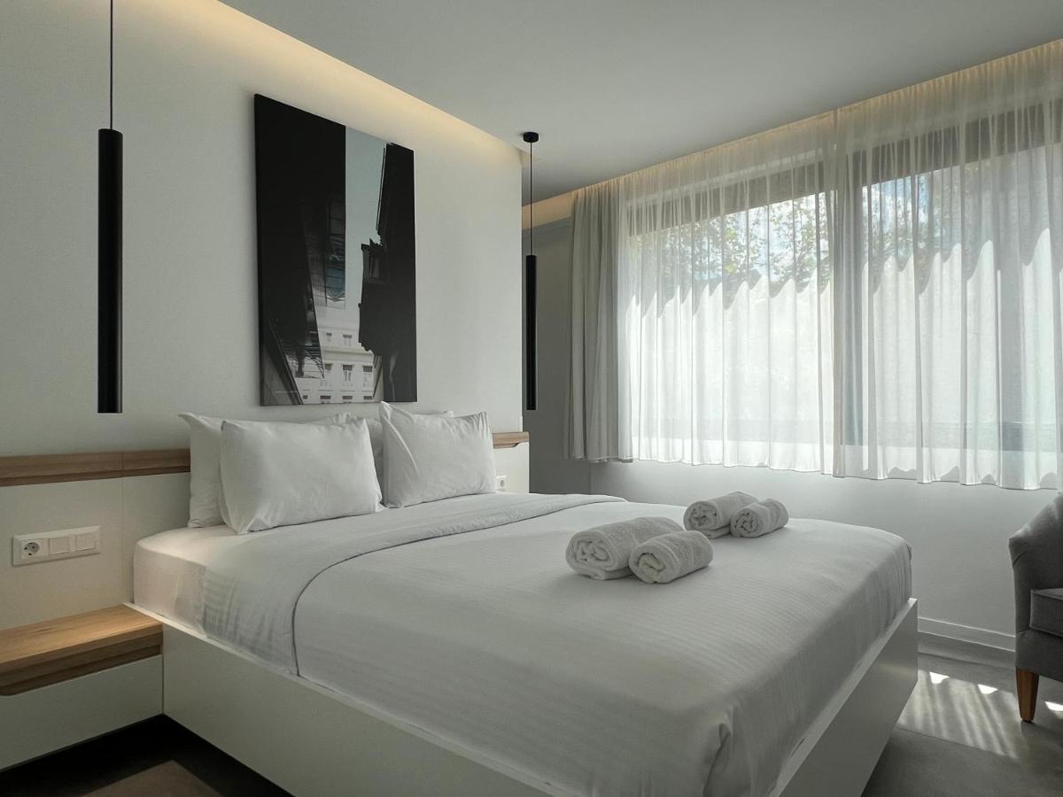 אתונה The Dazzling Glimpse Acropolis Suites מראה חיצוני תמונה