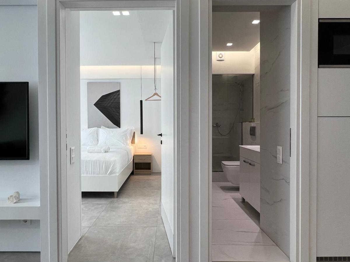 אתונה The Dazzling Glimpse Acropolis Suites מראה חיצוני תמונה
