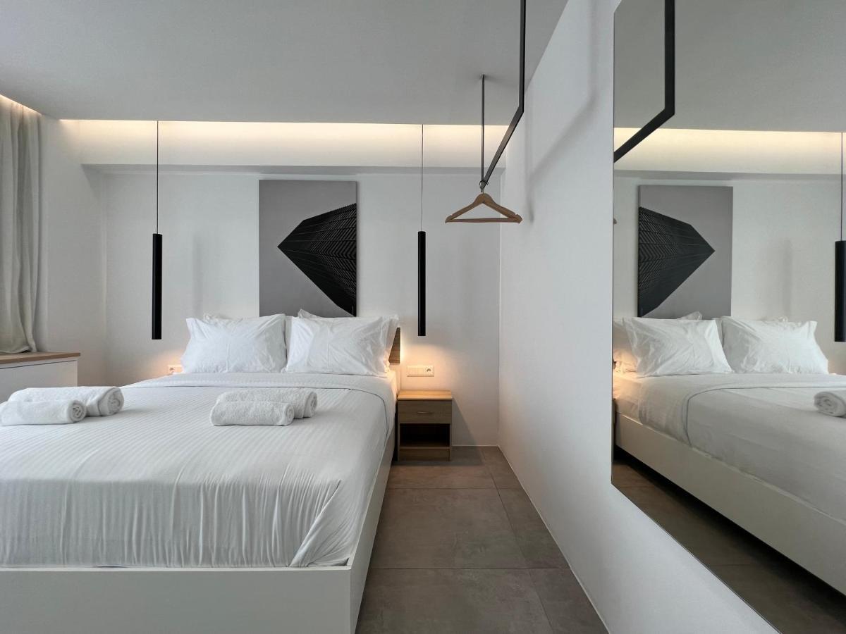 אתונה The Dazzling Glimpse Acropolis Suites מראה חיצוני תמונה