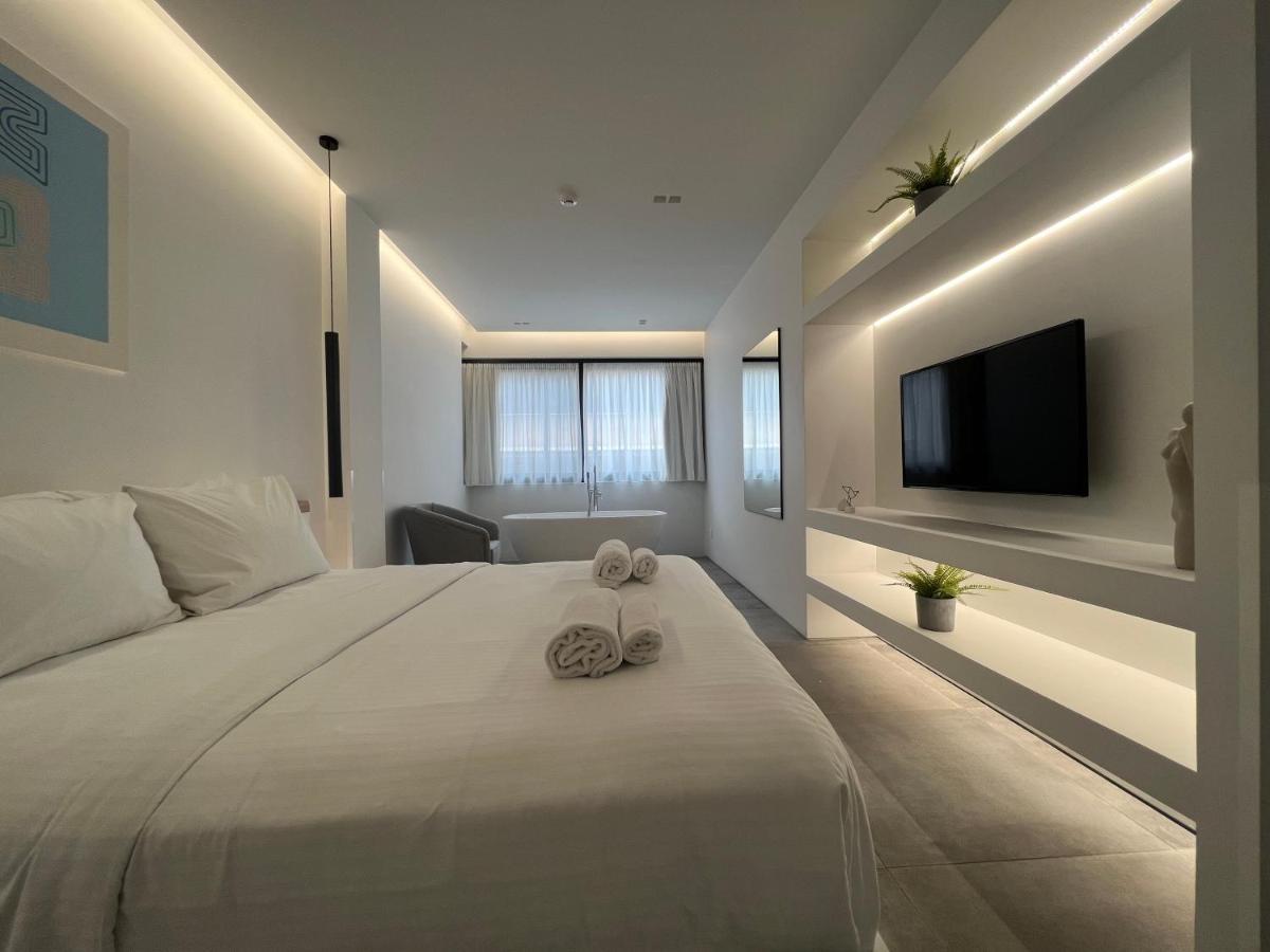 אתונה The Dazzling Glimpse Acropolis Suites מראה חיצוני תמונה