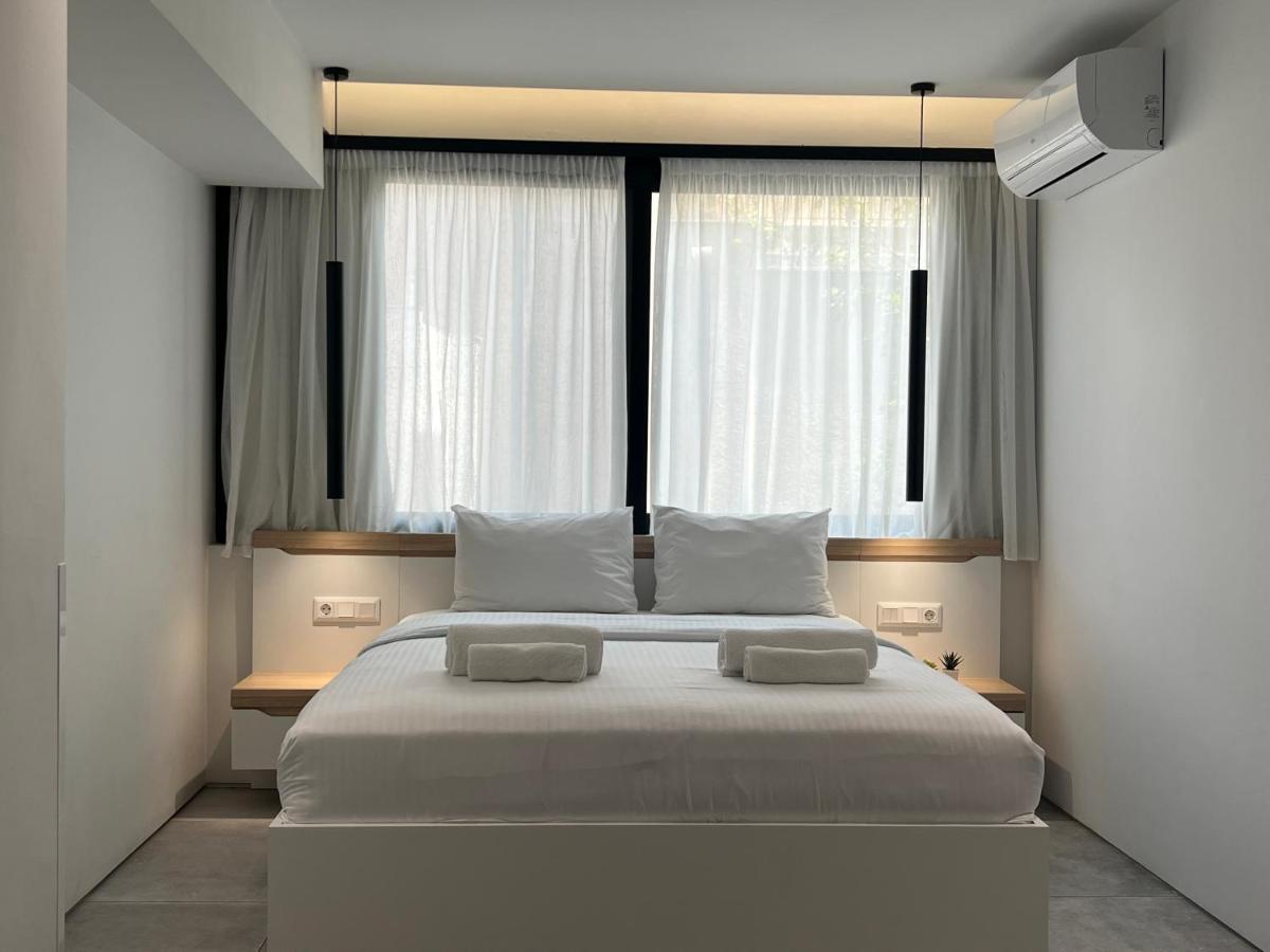 אתונה The Dazzling Glimpse Acropolis Suites מראה חיצוני תמונה