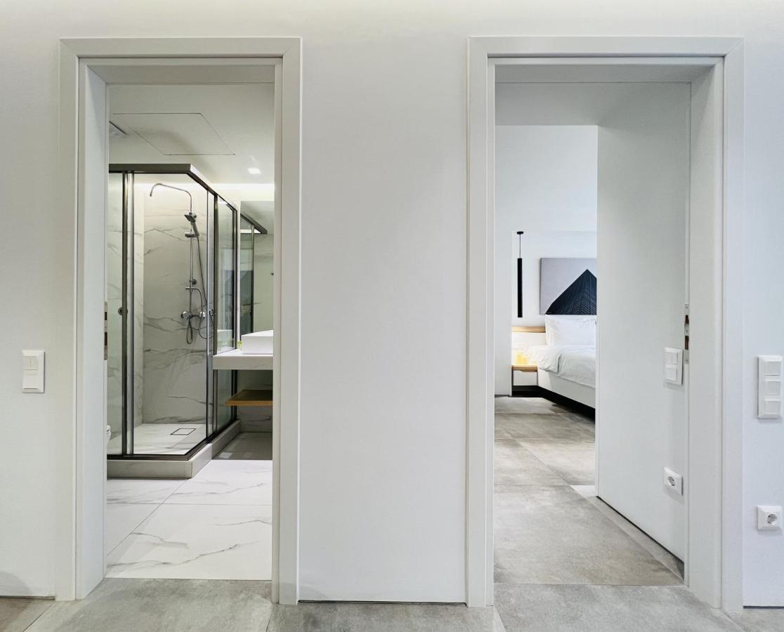 אתונה The Dazzling Glimpse Acropolis Suites מראה חיצוני תמונה