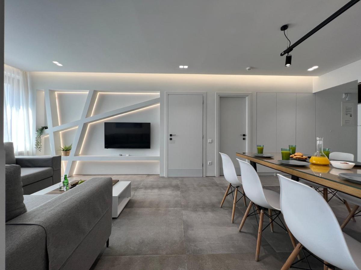 אתונה The Dazzling Glimpse Acropolis Suites מראה חיצוני תמונה